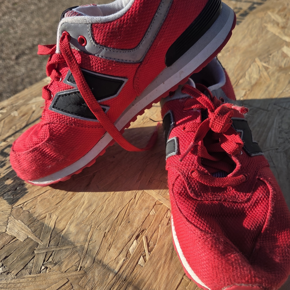 New Balance Red Sneakers - Size 5 US, Sporty & Comfortable